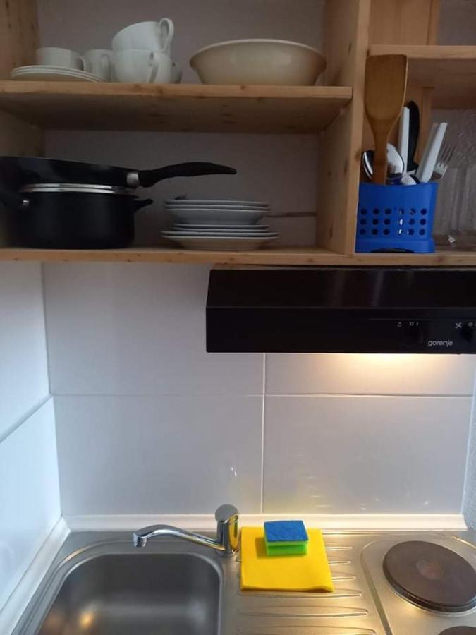 Studio Darija For 2 Persons S Terasom Wi-Fi & Parking Apartment มาคาร์สกา ภายนอก รูปภาพ